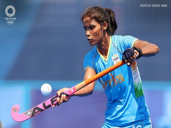 भारतीय महिला हॉकी खिलाड़ी वंदना कटारिया को सीएम धामी देंगे 25 लाख रुपये