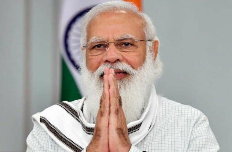 संवैधानिक पद पर पीएम मोदी ने पूरे किए 20 साल, अमित शाह ने कुछ यूँ की बधाई