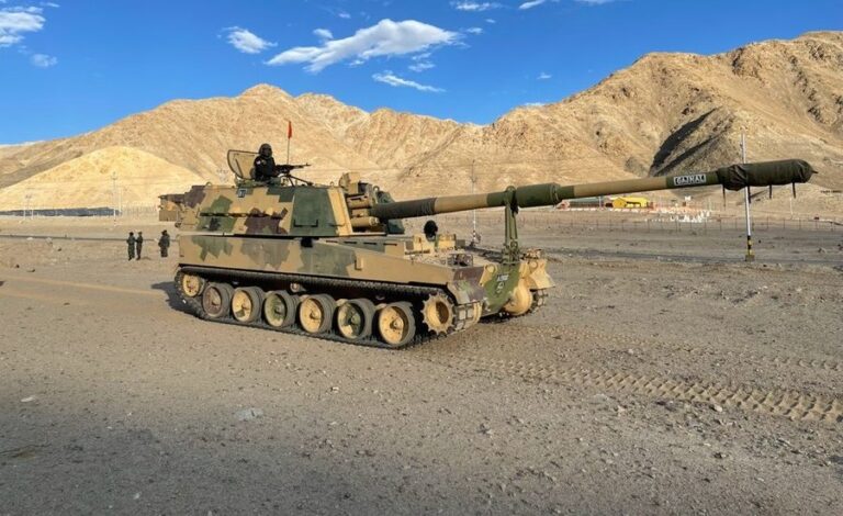 क्या बढ़ रहा एलएसी पर तनाव! भारतीय सेना ने लद्दाख सेक्टर में तैनात किए  K9-वज्र