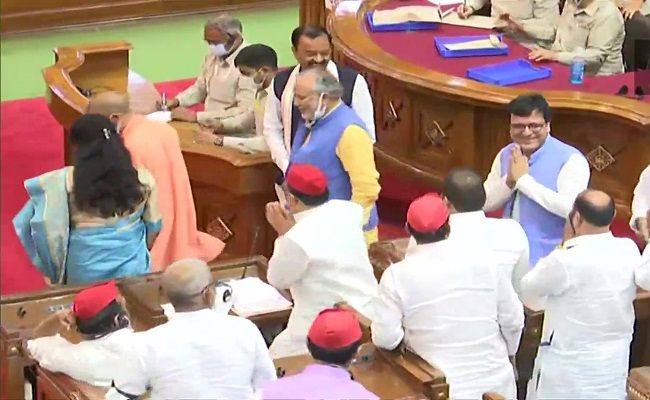 यूपी विधानसभा उपाध्यक्ष चुनावों में भी बीजेपी ने मारी बाजी, नितिन अग्रवाल ने दर्ज की जीत