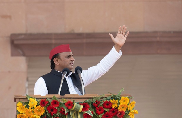 जेवर इंटरनेशनल एयरपोर्ट के शिलान्यास पर बोले अखिलेश, भाजपा इसे भी बेच देगी