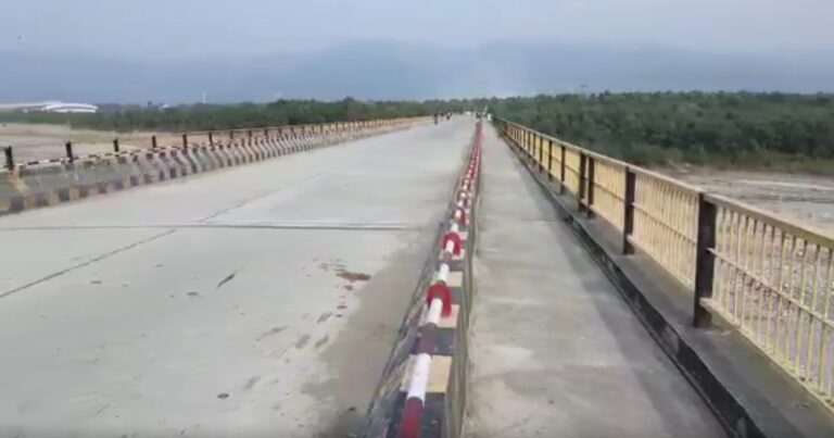 उत्तराखंड: हल्द्वानी के गौला पुल में भारी वाहनों के लिए आज से शुरू हुई आवाजाही