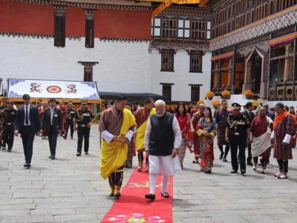भूटान ने पीएम मोदी को अपने सर्वोच्‍च नागरिक सम्‍मान से नवाजा