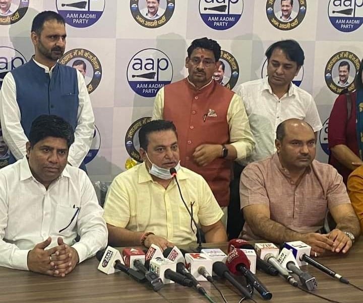 ताजपोशी: देवभूमि में आम आदमी पार्टी ने अब बाली पर लगाया दांव, प्रदेश अध्यक्ष की सौंपी कमान