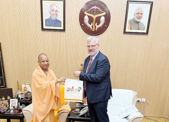 इजराइली प्रतिनिधिमंडल से मिले मुख्यमंत्री योगी, कहा- प्रदेश के विकास में मिलेगा सहयोग