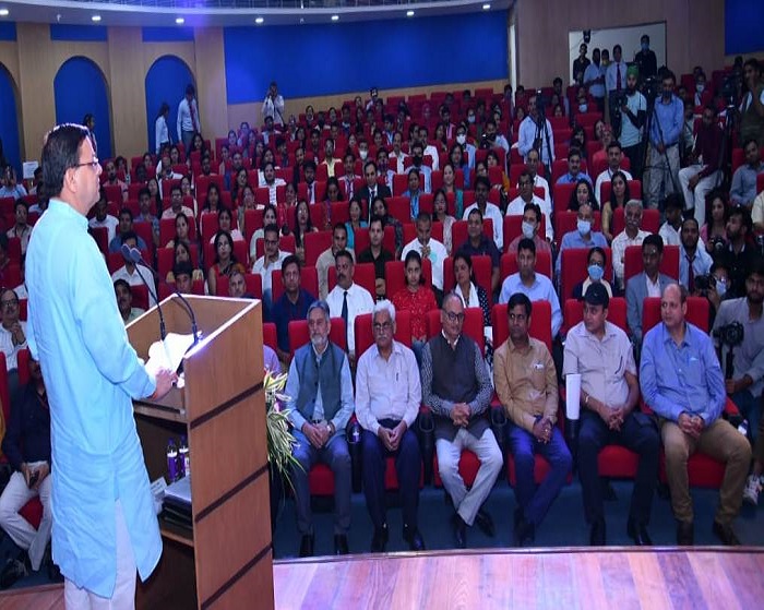 देहरादून: ग्राफिक एरा में विज्ञान एवं तकनीकी कांग्रेस का आयोजन, सीएम धामी ने किया शुभारंभ