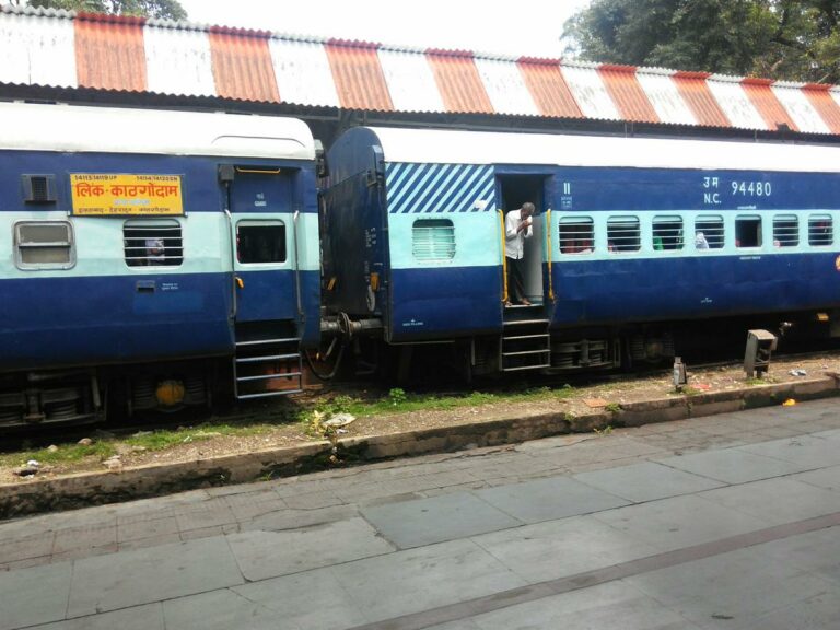 उत्तराखंड: देहरादून से चलने वाली ये ट्रेन अब काठगोदाम के बजाए हल्द्वानी तक ही देगी सेवा