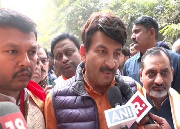 दिल्ली नगर निगम चुनाव:  मनोज तिवारी का आप पर आरोप, मतदाता सूची से काटे गए बीजेपी समर्थित 450 वोटरों के नाम