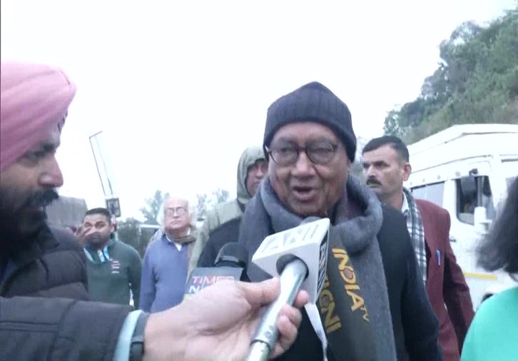 सर्जिकल स्ट्राइक वाले बयान पर बदले दिग्विजय सिंह के सुर, कहा-सुरक्षाबलों के लिए मेरे मन में बहुत सम्मान है