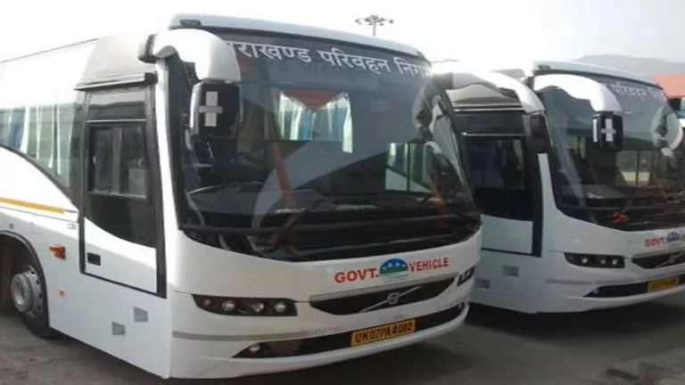 उत्तराखंड में अब बीच लेन में रोक कर पैसेंजर चढ़ाने वाली बसों पर लगेगा जुर्माना, गलती दोहराई तो रद्द होगा कॉन्ट्रैक्ट