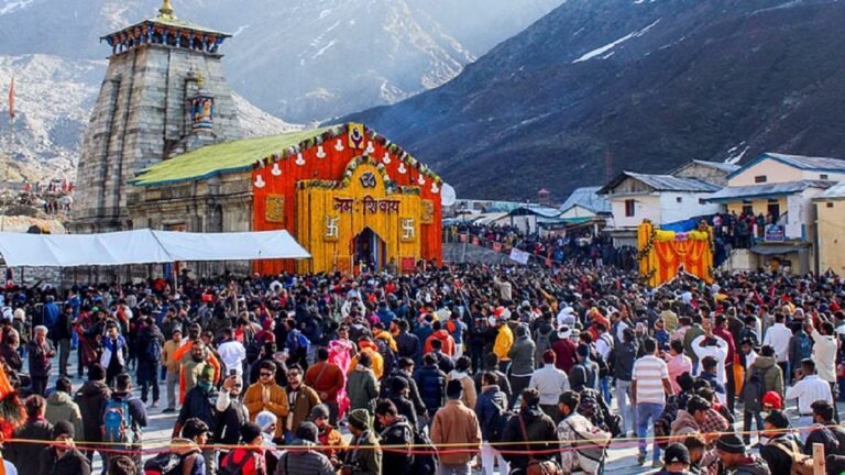 केदारनाथ यात्रा में फर्जी पंजीकरण के नाम पर यात्रियों से लाखों की ठगी, नौ के खिलाफ मुकदमा दर्ज