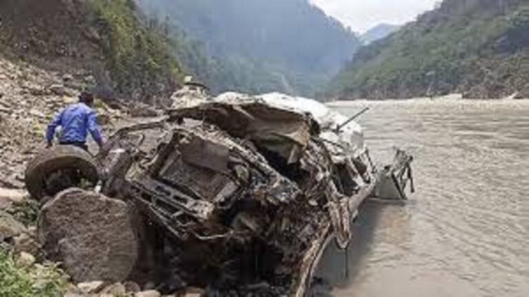 रुद्रप्रयाग में हुए हादसे की मजिस्ट्रेटी जांच पूरी, रिपोर्ट डीएम को सौंपी, ये मानी जा रही दुर्घटना की वजह