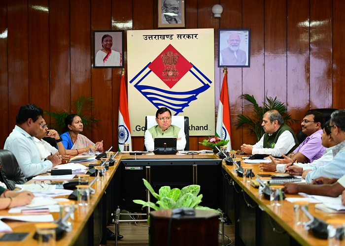 सीएम धामी ने की सिंचाई विभाग की समीक्षा, दिए अधिकारियों ये निर्देश