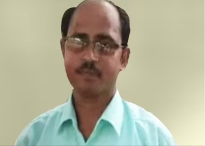हाथरस भगदड़: मुख्य आरोपी और आयोजनकर्ता देव प्रकाश मधुकर ने किया सरेंडर