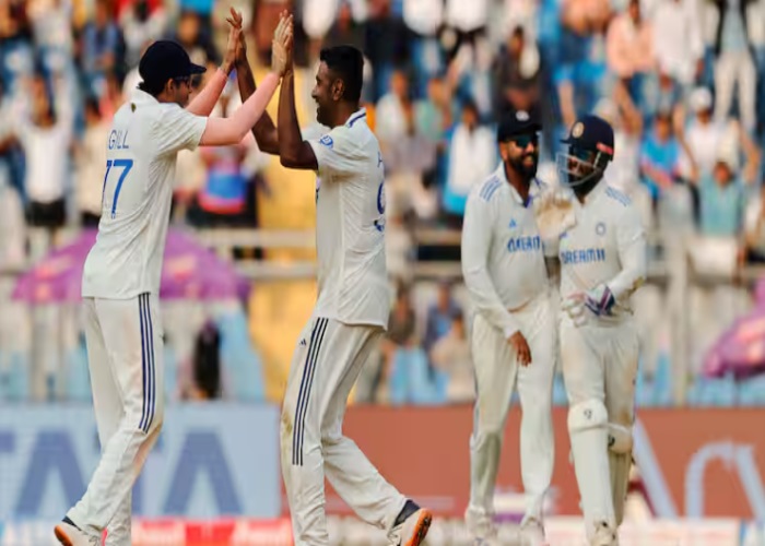 Ind Vs Nz 3rd Test: टीम इंडिया के गेंदबाजों का जलवा, न्यूज़ीलैण्ड के पास 143 की बढ़त