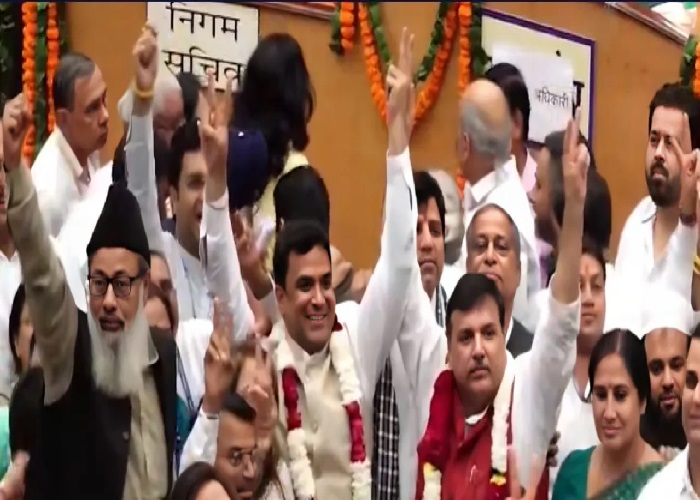 दिल्ली नगर निगम पर एक बार फिर आप का कब्जा, महेश खींची होंगे नए मेयर