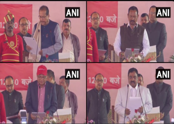 झारखंड: सोरेन कैबिनेट का विस्तार, राज्यपाल ने सभी मंत्रियों को शपथ दिलाई