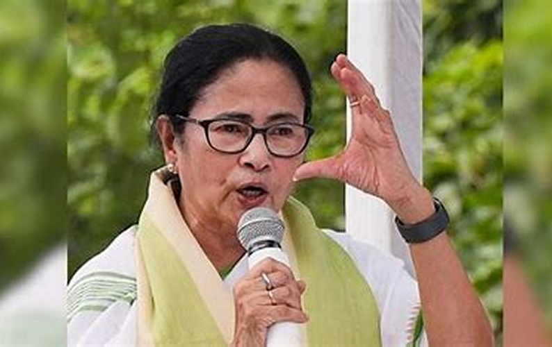 कोलकाता होटल अग्निकांड: पीड़ित परिवारों को मिलेगा ₹2 लाख मुआवज़ा, पीएम मोदी और ममता बनर्जी ने की घोषणा