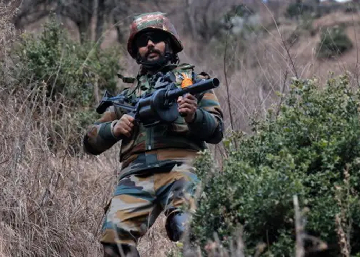 पाहलगाम हमले के आतंकवादी अब भी कश्मीर के जंगलों में छिपे, सुरक्षा बलों की तलाश तेज