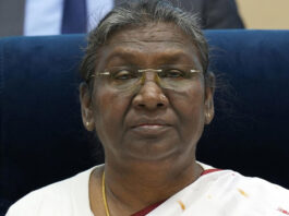 राष्ट्रपति मुर्मू ने गुजरात और महाराष्ट्र के स्थापना दिवस पर दी शुभकामनाएं, किया गौरवमयी योगदान का अभिनंदन