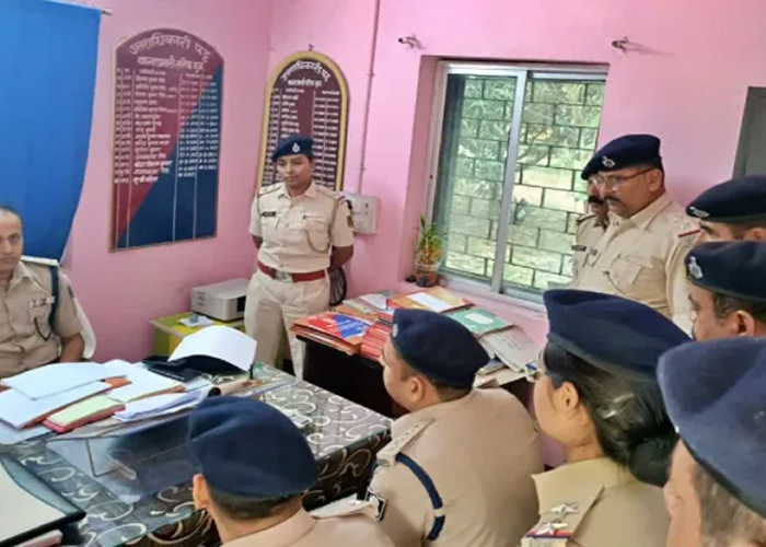 मुजफ्फरपुर SSP का बड़ा एक्शन, 16 पुलिसकर्मी निलंबित, माफियाओं से साठगांठ का आरोप