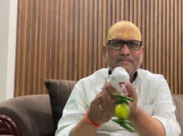 अजय राय का 'टॉय राफेल' जिब: राजनाथ सिंह की आंखें खोलने का था इरादा, बीजेपी ने किया पलटवार
