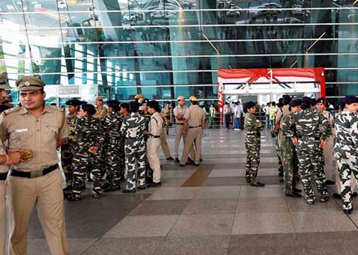 ऑपरेशन सिंदूर के बाद बड़ा फैसला: देशभर के 9 एयरपोर्ट 10 मई तक सील, हाई अलर्ट पर सुरक्षा एजेंसियां