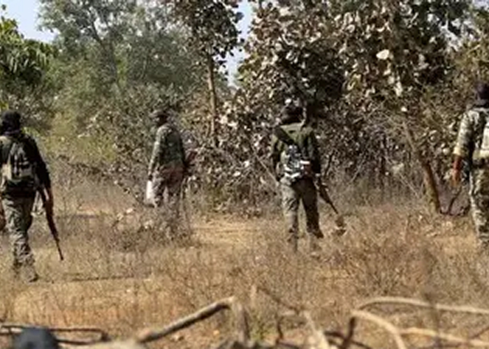 तेलंगाना में नक्सली हमला: IED ब्लास्ट में तीन जवान शहीद, बस्तर में बड़ा ऑपरेशन जारी