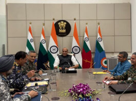 पाकिस्तान के 26 हमले भारतीय सेना ने किए नाकाम, रक्षा मंत्री ने बुलाई हाईलेवल मीटिंग