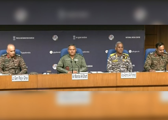 DGMO प्रेस वार्ता: आतंक के खिलाफ है भारत की जंग, पाकिस्तान सेना से नहीं – सेना ने दिया बड़ा बयान