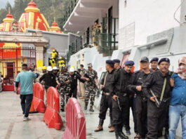 कैंची धाम मॉक ड्रिल में हुआ खौ़फनाक मंजर: 2 'आतंकवादी' ढेर, 3 को जिंदा दबोचा, जैसे युद्ध का दृश्य