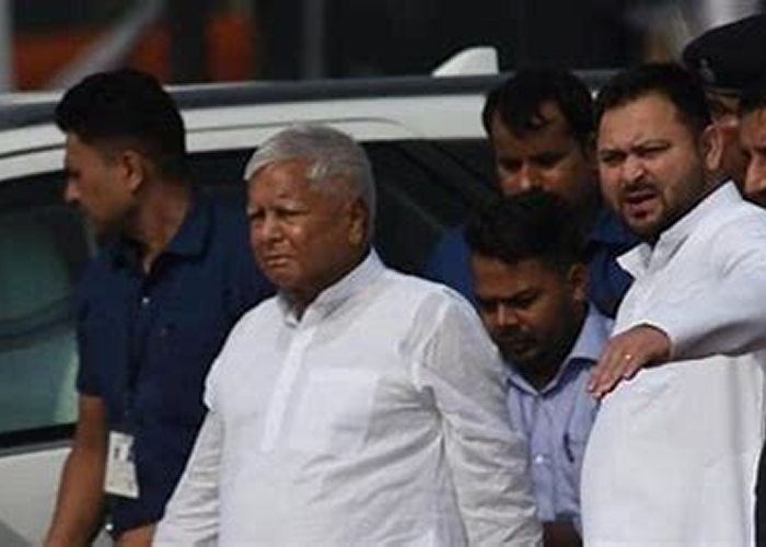 बिहार चुनाव से पहले BJP का 'घोटालेबाज' वीडियो, लालू यादव और तेजस्वी यादव पर भ्रष्टाचार के आरोप