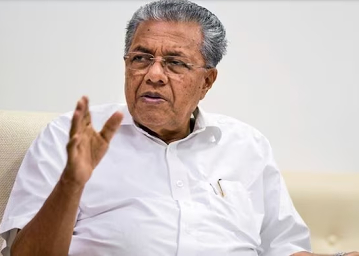 हाइवे ध्वस्त होने पर विपक्ष को घेरा पिनाराई विजयन ने, कहा– निर्माण की जिम्मेदारी NHAI की