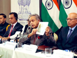 शशि थरूर की आपत्ति के बाद कोलंबिया ने पाकिस्तान पर दिए बयान से ली वापसी