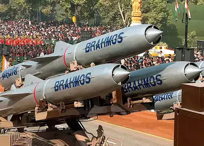 लखनऊ में बनेगी ब्रह्मोस मिसाइल, यूपी को मिलेगा रक्षा उत्पादन में नया मुकाम
