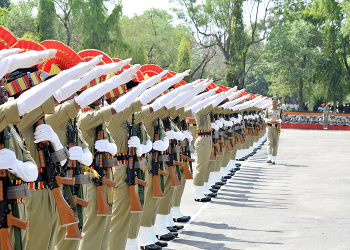 BSF को मिलेगा पाकिस्तान और बांगलादेश सीमा पर 16 नई बटालियन और 2 फील्ड मुख्यालय
