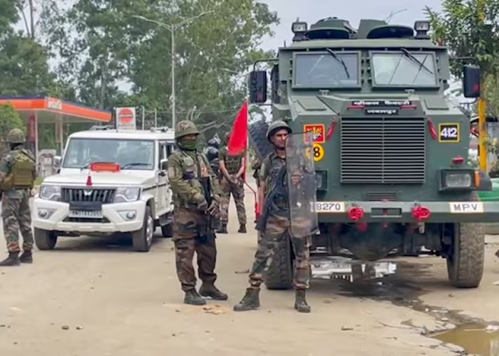 मणिपुर में शराब के नशे में रोड ब्लॉकेड और उत्पीड़न, 19 लोग गिरफ्तार