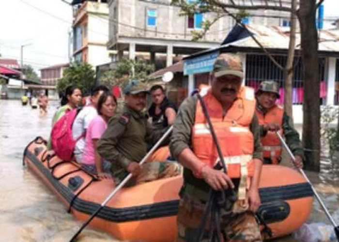 असम में बाढ़ की स्थिति बिगड़ी, उत्तर-पूर्व में मृतकों की संख्या बढ़कर 46 हुई