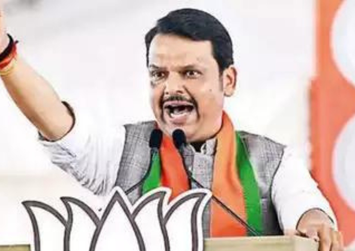 ‘महाराष्ट्र चुनाव फिक्सिंग’ के आरोप पर गरमाई सियासत, CM फडणवीस ने राहुल गांधी को नींद से जगाने की दी चुनौती!