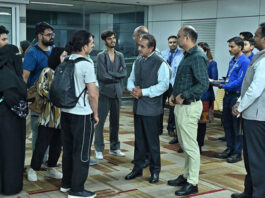 ऑपरेशन सिंधु: ईरान से 110 भारतीय छात्रों की सकुशल वापसी, परिजनों ने जताया सरकार का आभार