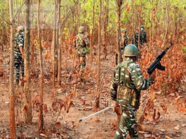 छत्तीसगढ़ के कंकर में मुठभेड़, महिला नक्सली ढेर, हथियार बरामद; सुरक्षा बलों का सर्च ऑपरेशन जारी