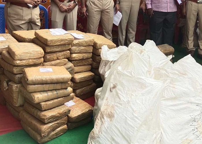 CAG का बड़ा खुलासा: 2020 से 2024 के बीच यूपी के सरकारी अस्पतालों में ₹924 करोड़ की बिना जांची दवाएं वितरित