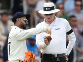 लीड्स टेस्ट में अंपायर से बहस पर ऋषभ पंत पर ICC की कार्रवाई, मैच फीस कटी, चेतावनी जारी