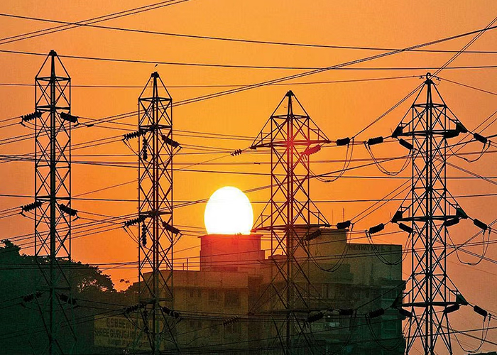 कांवड़ियों के लिए बिजली भी फ्री, भत्ता भी तय! जानिए दिल्ली सरकार की नई कांवड़ नीति में क्या-क्या है खास