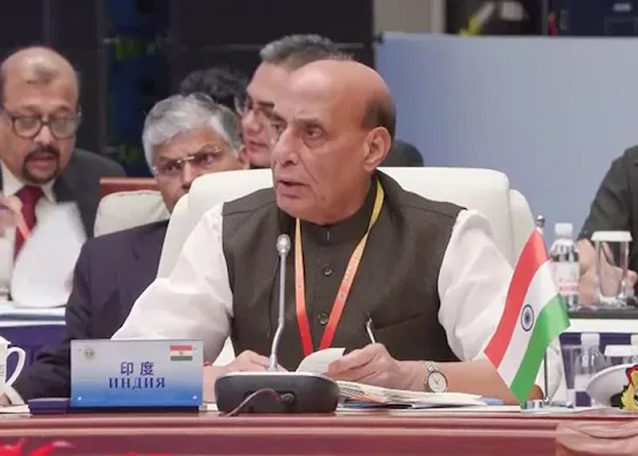 चीन में गरजे राजनाथ सिंह: आतंक के खिलाफ 'ऑपरेशन सिंदूर' भारत का हक, आतंक के अड्डे अब सुरक्षित नहीं