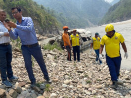 रुद्रप्रयाग बस हादसा: अलकनंदा में समाई ज़िंदगी, रेस्क्यू में मिली एक और लाश, 8 अब भी लापता