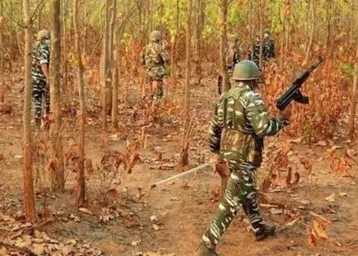 छत्तीसगढ़ में सुरक्षाबलों को बड़ी कामयाबी, मुठभेड़ में चार नक्सली ढेर