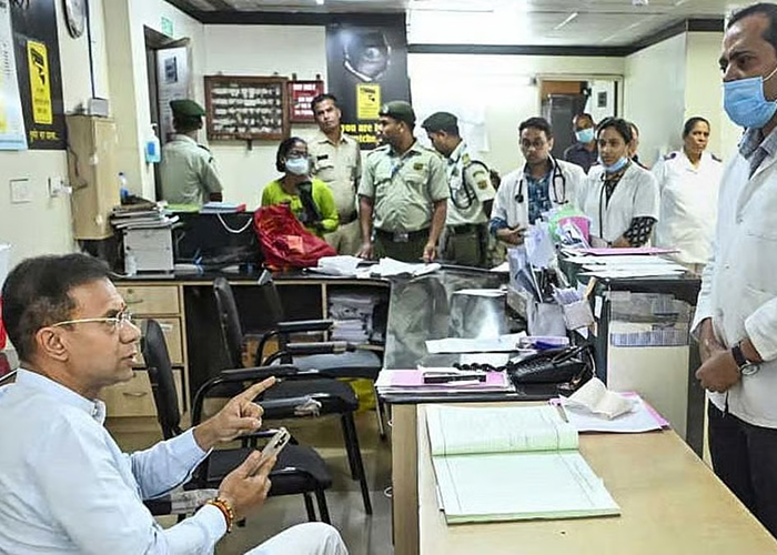 गोवा डॉक्टर निलंबन विवाद: महाराष्ट्र डॉक्टरों ने पीएम मोदी को पत्र लिखकर सुरक्षा की मांग की