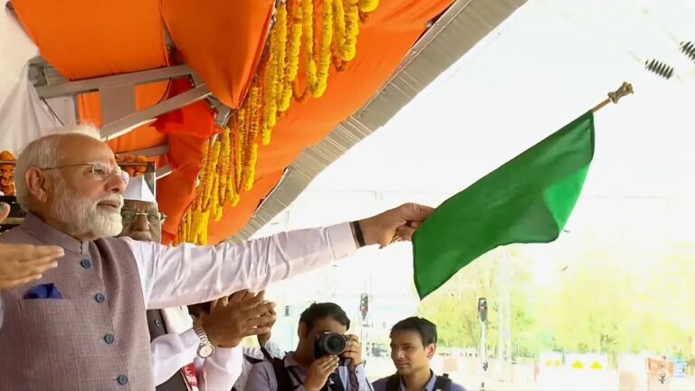 आज पीएम मोदी कश्मीर को देंगे बड़ी सौगात, चिनाब ब्रिज का करेंगे उद्घाटन-वंदे भारत को दिखाएंगे हरी झंडी