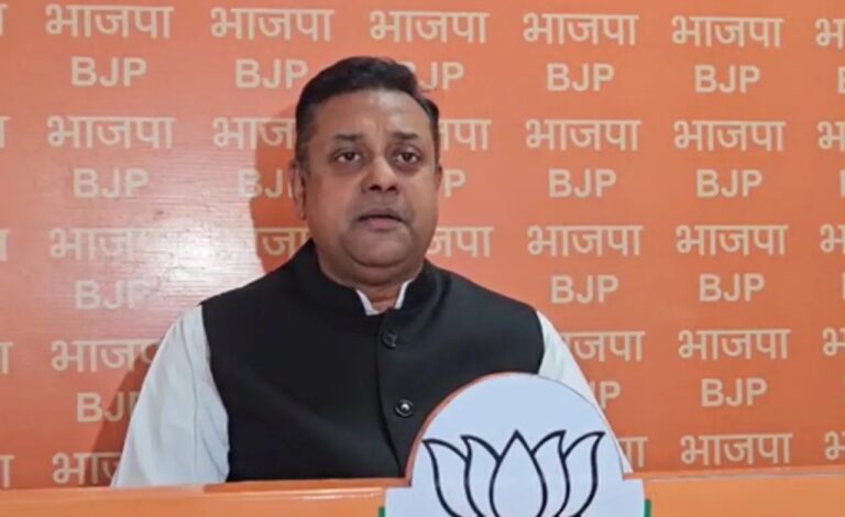 संबित पात्रा ने बेंगलुरु के चिन्नास्वामी स्टेडियम के बाहर हुई भगदड़ पर कर्नाटक से पूछे गंभीर सवाल